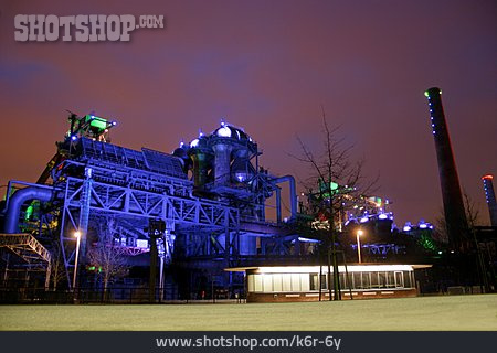 
                Industriegebäude, Duisburg, Hochofen, Landschaftspark                   