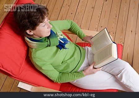 
                Häusliches Leben, Lesen, Entspannen                   