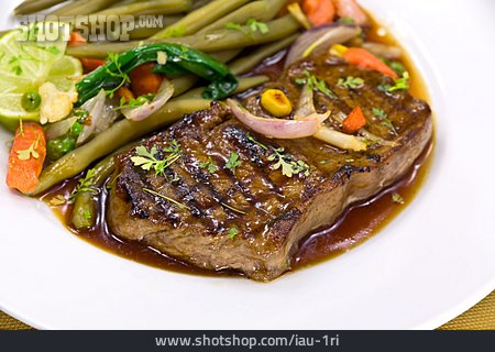
                Steak, Fleischgericht                   