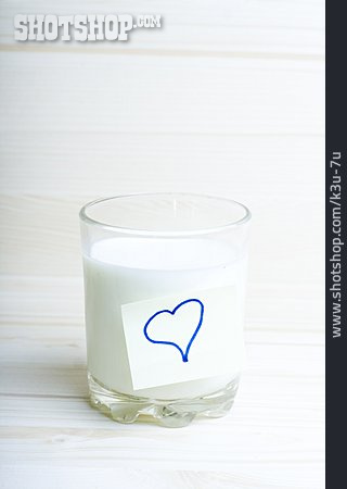 
                Herz, Liebesbotschaft, Milchglas                   