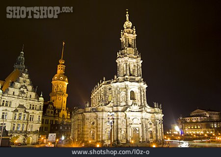
                Dresden, Schlossplatz, Hofkirche                   