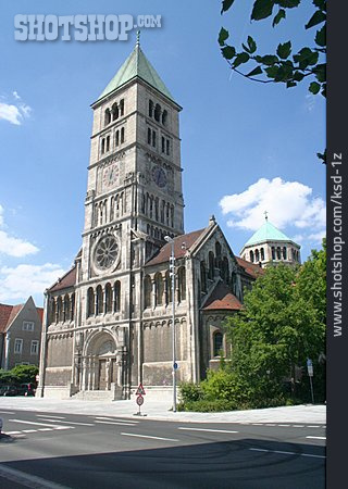 
                Kirche, Heilig-geist-kirche                   