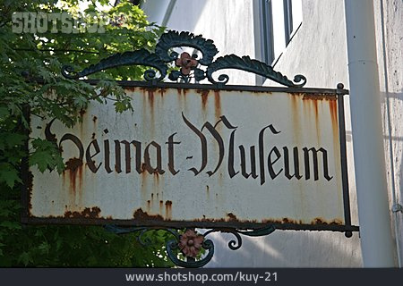 
                Heimatmuseum                   