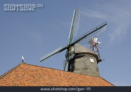 
                Mühle, Windmühle, Krummhörn                   