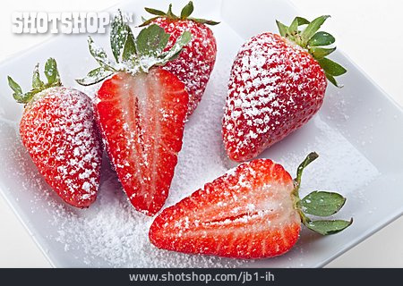 
                Dessert, Erdbeere                   