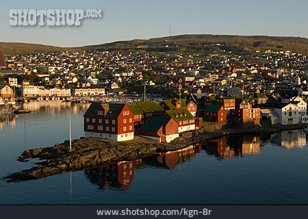
                Stadtansicht, Färöer, Tórshavn                   