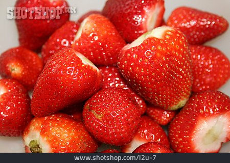 
                Obst, Beerenfrucht, Erdbeere                   