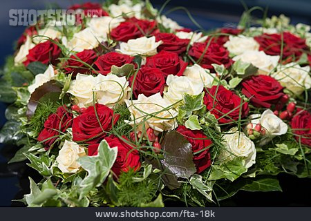 
                Blumengesteck, Floristik, Hochzeitsdekoration                   