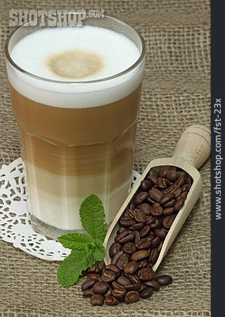 
                Kaffee, Kaffeebohne, Latte Macchiato                   