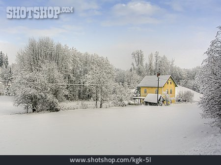 
                Wohnhaus, Winterlandschaft, Winterlich                   