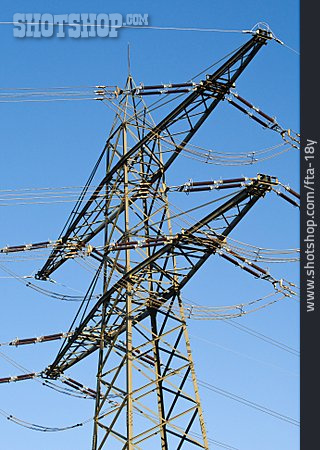 
                Elektrizität, Strommast, Hochspannungsleitung                   