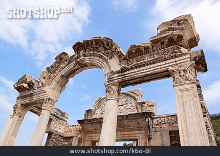 
                Torbogen, Ephesos, Tempel Der Artemis                   