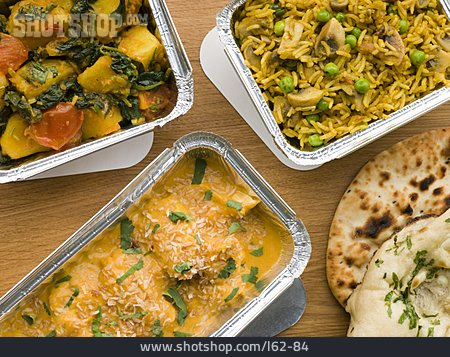 
                Reisgericht, Aluschale, Indische Küche, Lieferservice                   