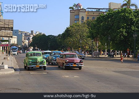 
                Oldtimer, Straßenverkehr, Havanna                   