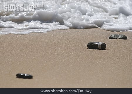 
                Strand, Sand, Stein                   