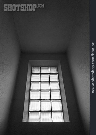 
                Fenster, Glasbaustein                   