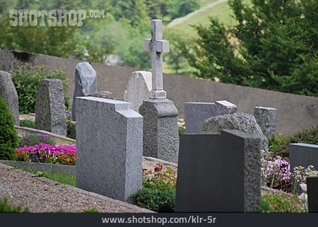 
                Friedhof, Grabstein, Begräbnisstätte                   