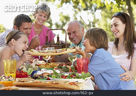 
                Spaß & Vergnügen, Familie, Picknick, Gartenfest                   