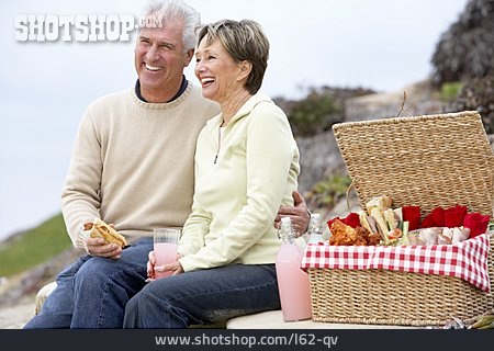 
                Paar, Aktiver Senior, Picknick, Ehepaar                   