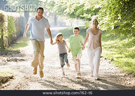 
                Walk, Family, Generation, Family Outing                   