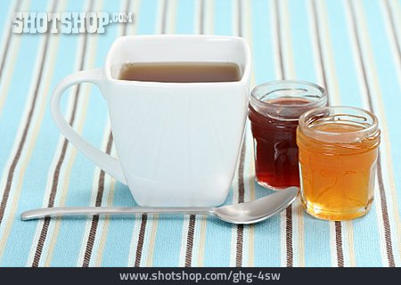 
                Tee, Frühstück, Marmelade                   