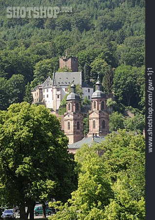 
                Burg, Kirche, Mildenburg                   