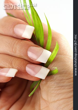 
                Beauty & Kosmetik, French Nails, Handpflege                   