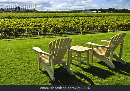 
                Sitzgruppe, Gartenmöbel, Weinfeld                   