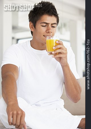
                Trinken, Orangensaft                   