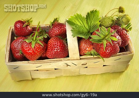 
                Erdbeere, Erdbeerkorb                   