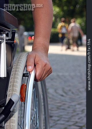 
                Mobilität, Rollstuhl, Rollstuhlfahrer                   