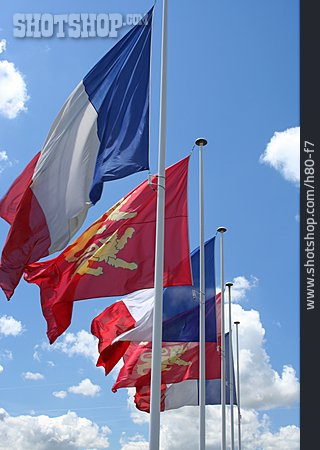 
                Frankreich, Normandie, Frankreichflagge                   