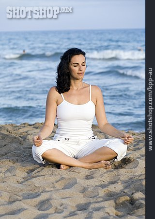 
                Frau, Meditation, Yoga, Meditieren                   