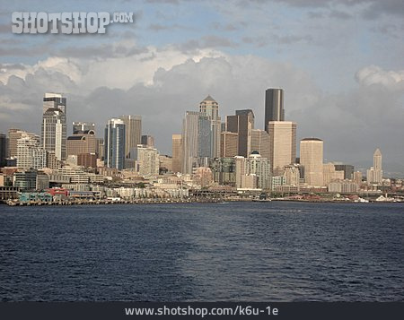 
                Skyline, Seattle                   