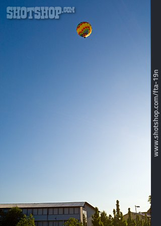 
                Heißluftballon, Fliegen, Siedlung, Ballonflug                   