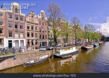 
                Gracht, Amsterdam                   