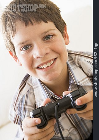 
                Junge, Spielen & Hobby, Videospiel, Joystick                   