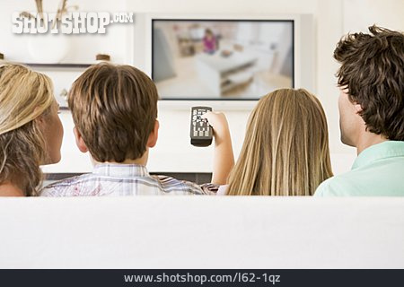 
                Fernsehen, Familie, Programmwahl                   
