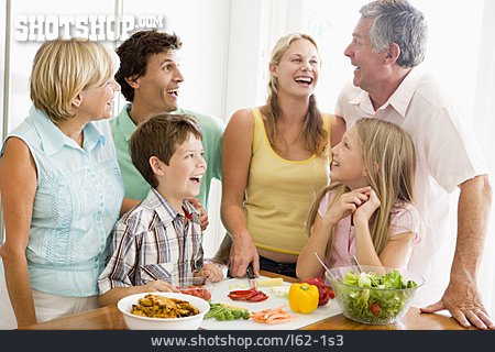
                Besprechung & Unterhaltung, Küche, Familie, Generation                   