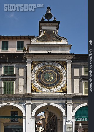 
                Astronomische Uhr, Brescia                   