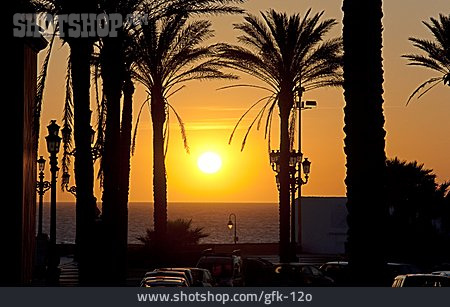 
                Holiday & Travel, Sunset, Cadiz                   