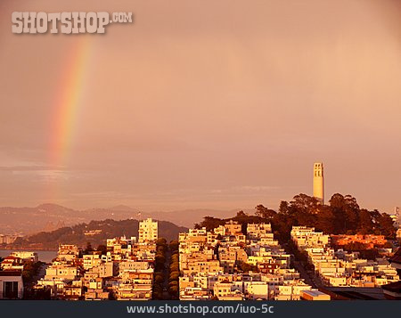 
                San Francisco, Telegraph Hill, Coit Tower                   