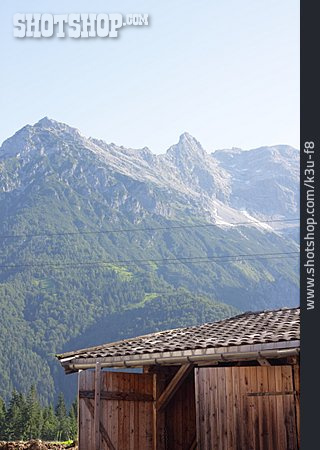 
                Alpen, Holzhütte                   