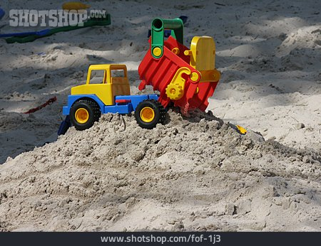 
                Spielzeug, Sandkasten, Kipper                   