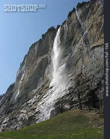 
                Wasserfall, Staubbachfall                   