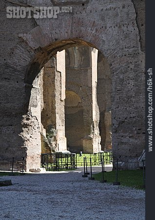 
                Ruine, Torbogen, Caracalla-thermen                   
