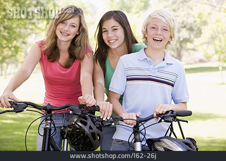 
                Teenager, Park, Radfahren                   