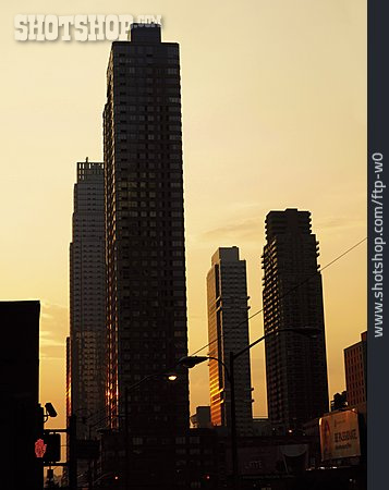
                Wolkenkratzer, New York City                   