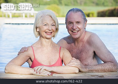 
                Paar, Aktiver Senior, Schwimmbad                   