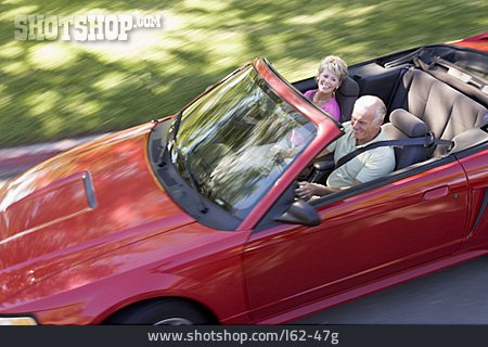 
                Autofahren, Mobilität, Ehepaar, Seniorenpaar                   